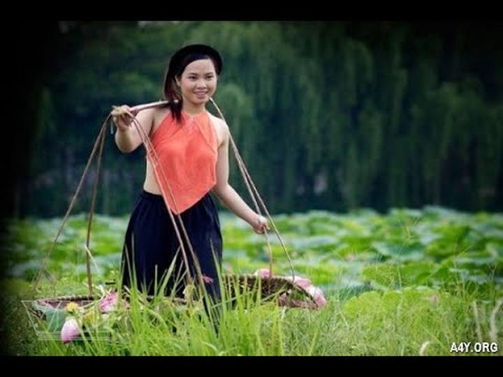 4 kiểu chân váy hết thời, - Cảm hứng video marketing từ Hotspot Matrix