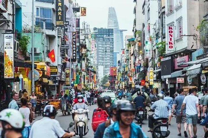 Chuyên gia Hotspot Matrix phân tích: Chùm ảnh: Nắng nóng kinh và marketing video